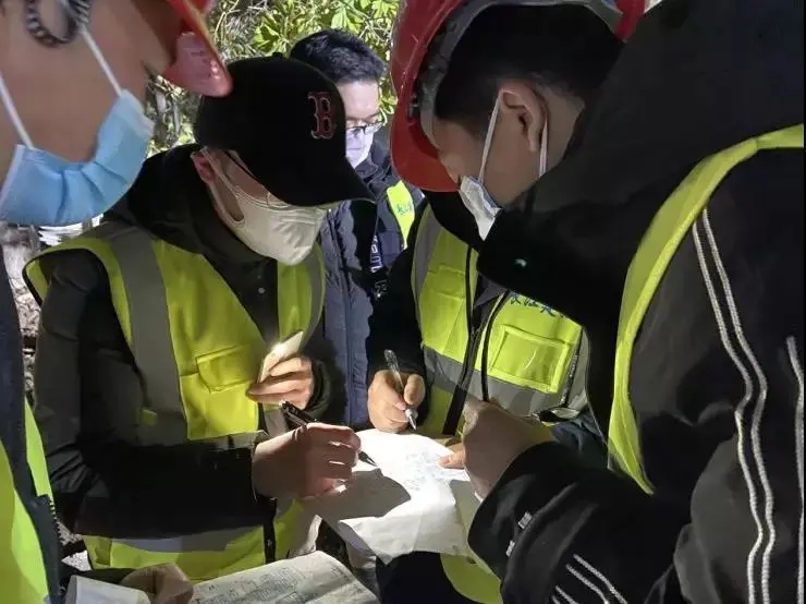 漢水連浦江 方艙筑方舟 | 上海市政總院582分鐘沖刺設(shè)計(jì)武漢長(zhǎng)江新城方艙醫(yī)院 行業(yè)熱點(diǎn) 第2張-